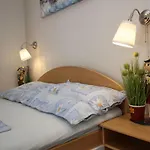 Appartement Renata By Interhome